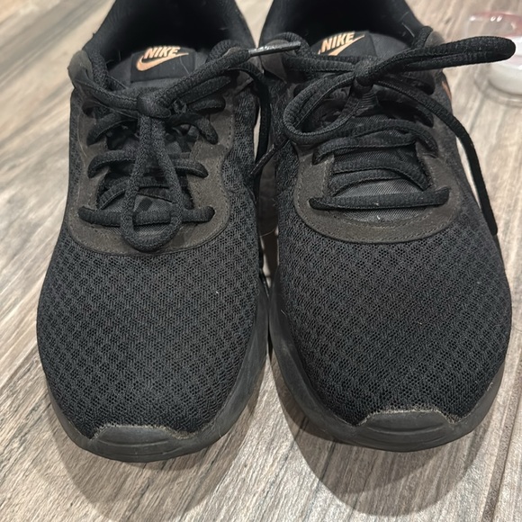 Nike Black and Copper Athletic Shoes - Picture 5 of 8